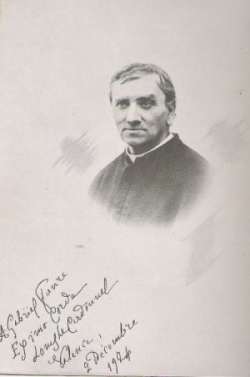 Par Portrait: Unknown or Louis Le Cardonnel; Signature: Louis Le Cardonnel Domaine public